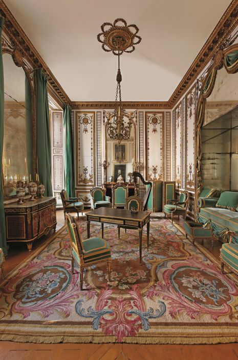 Le Cabinet doré de la reine Marie-Antoinette à Versailles Le Cabinet doré de la reine Marie-Antoinette à Versailles