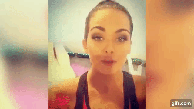 [GIF] Scarlett Moffatt