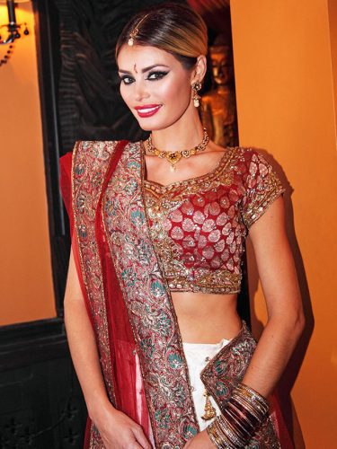Chloe Sims 2014