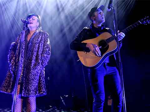 Lily Allen, Chris Martin