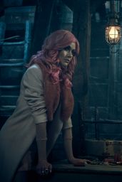 Katherine McNamara - Matériel promotionnel du stand 2020 Katherine McNamara - Matériel promotionnel du stand 2020