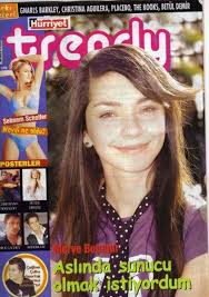 Merve Bolugur الأصغر سنًا ، الصورة الأولى في Famousfix.com