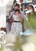 Florence Pugh repérée entre deux prises sur le tournage de `` Don't Worry Darling '' à Los Angeles