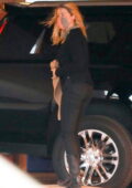 Amber Heard fait une arrivée discrète avec sa petite amie Bianca Butti à l'aéroport LAX de Los Angeles