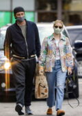Emma Roberts et Garret Hedlund vu l'épicerie à Bristol Farms à Beverly Hills, Californie