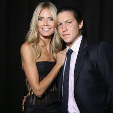 سيرة هايدي كلوم العمر ويكي الطول الوزن الصديق الأسرة والمزيد Celebrites Tn Les Stars Et Les News People En Live Le Rendez Vous Numero 1 De L Actualite People Et Stars