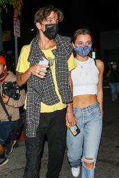 Emma Chamberlain - The Nice Guy à West Hollywood 16/06/2021 Emma Chamberlain - The Nice Guy à West Hollywood 16/06/2021