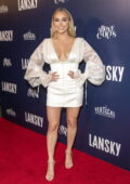Cassie Scerbo assiste à la première de 'Lansky' au Harmony Gold Theatre de Los Angeles