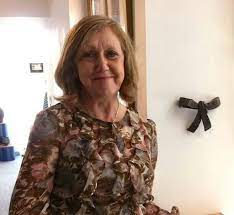 والدة سام هيوجان